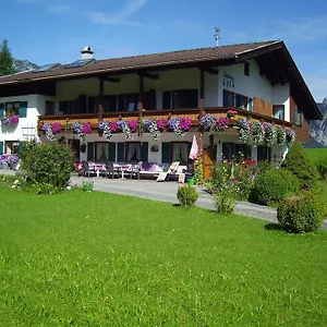 Herzoghaeusel , Bischofswiesen Duitsland